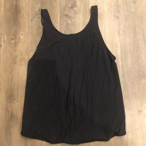 Lululemon mesh muscle tank
